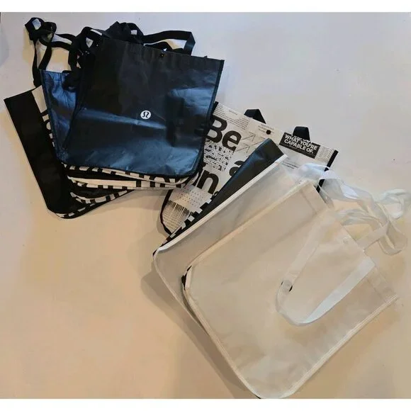 Lot Of 7 Lululemon Large Tote 5 Black 2 White‎ 1 Be All In Black White 14x16x6 - Picture 1 of 4